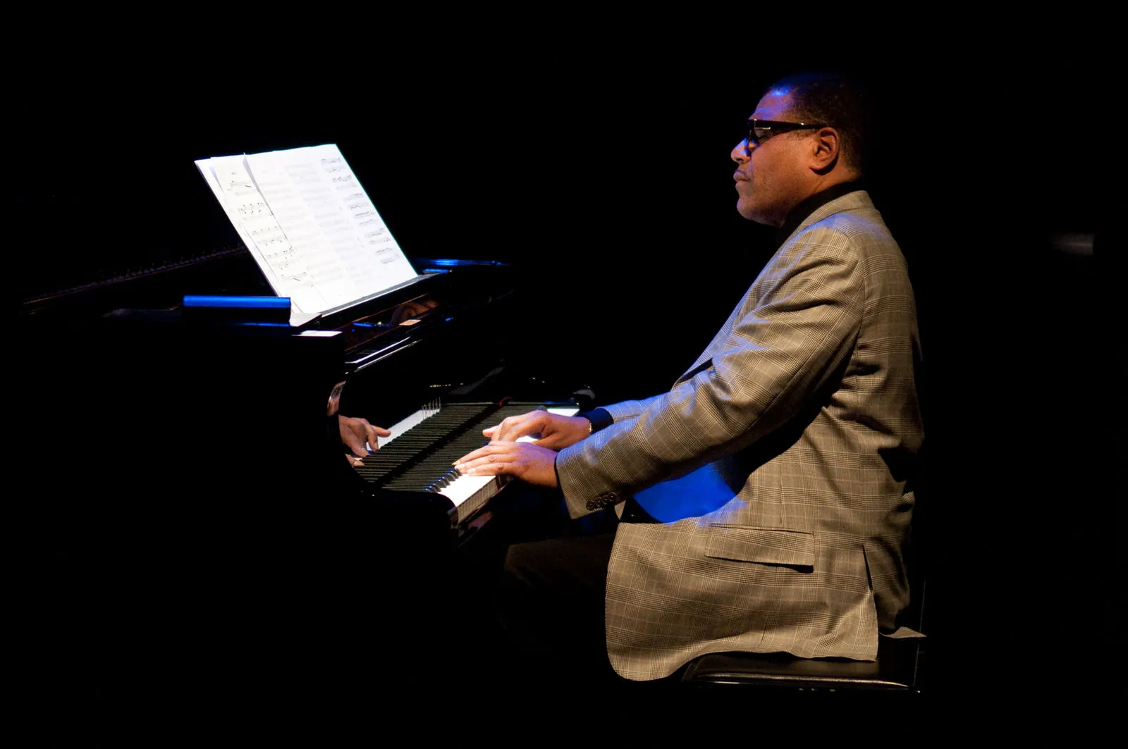 Donal Fox at the grand piano in performance